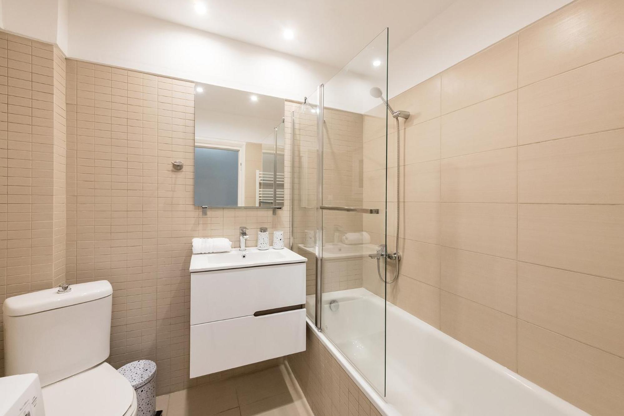 Portoseaview Apartments A Svolou 53 Thessaloníki Ngoại thất bức ảnh